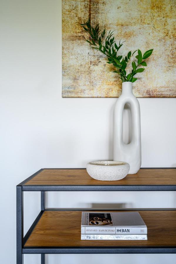 לודז' Apartamenty Mieszka I מראה חיצוני תמונה